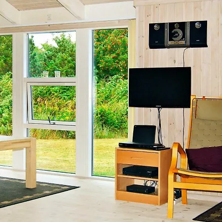 Three-bedroom Holiday In Saeby 8